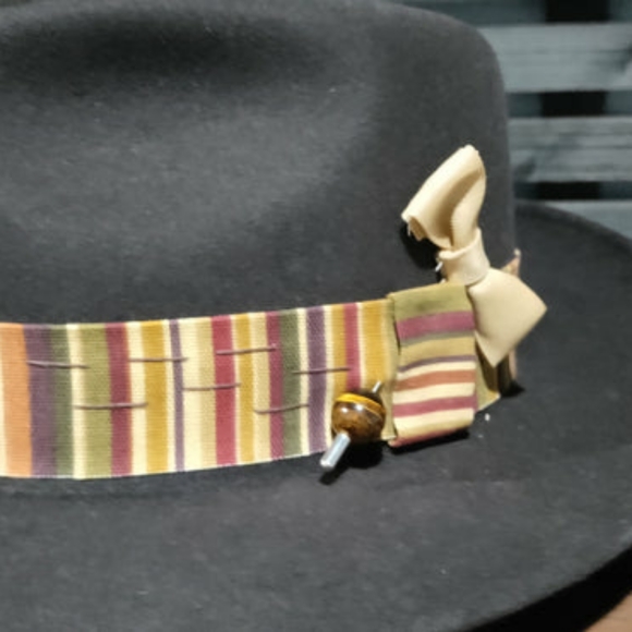 Brown Restyled Classic Fedora - Picture 3 of 5